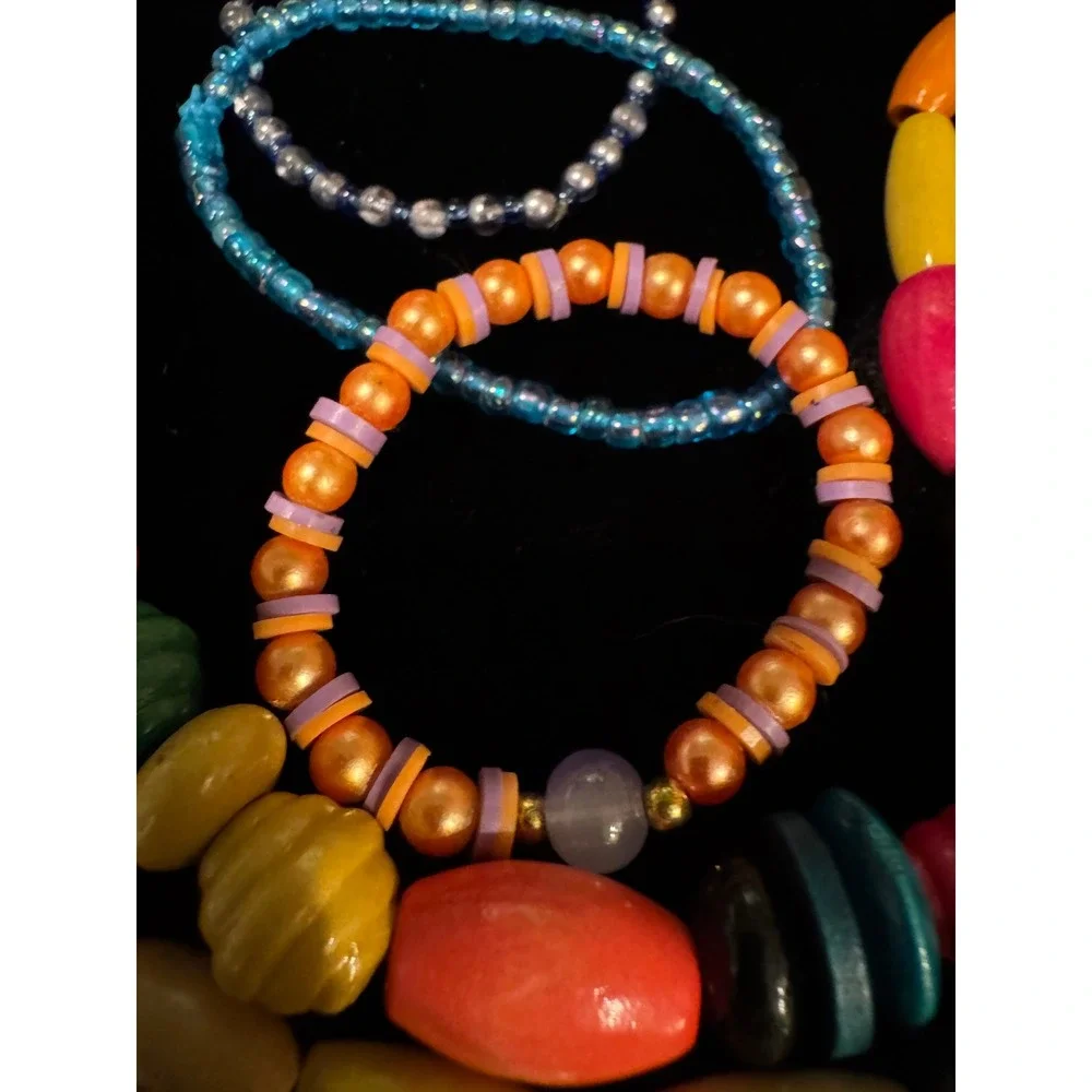 Kids 17pc Jewelry Lot Beaded Necklaces Zipper Heart Bracelets Character Charms